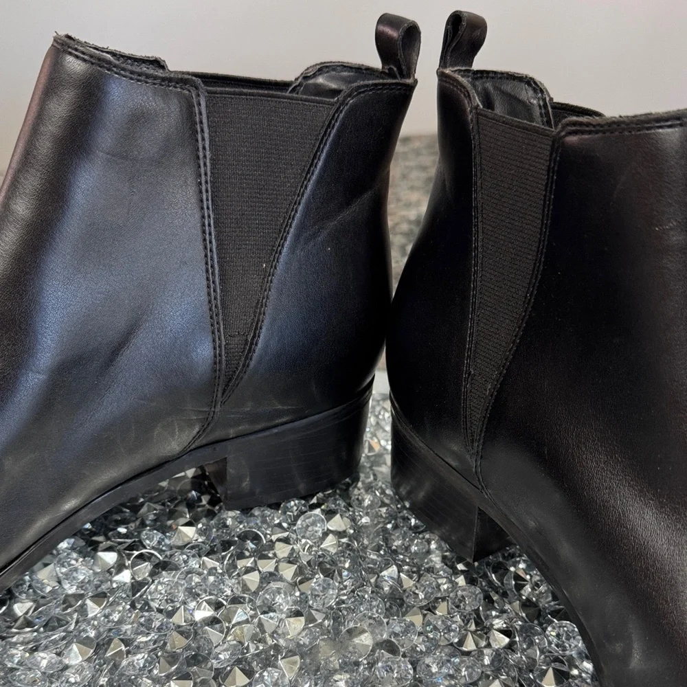 Marc Fisher Sleek Black Ankle Booties pointed toe NEW 8.5
